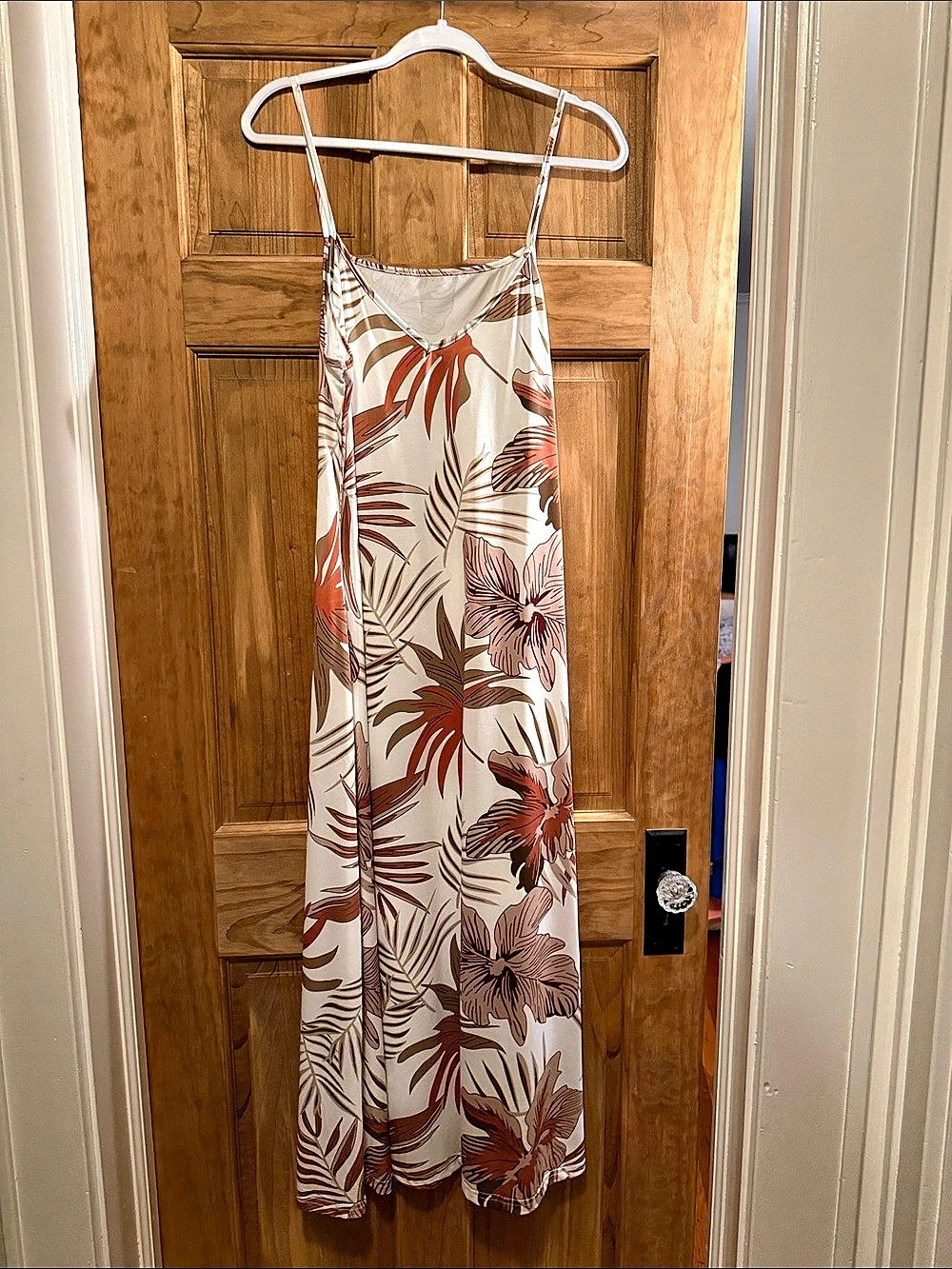 SHEIN. Floral Maxi Dress in Cream & Brown Like New